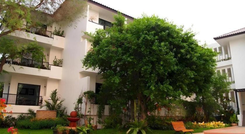 Baan Nan Hotel Екстериор снимка